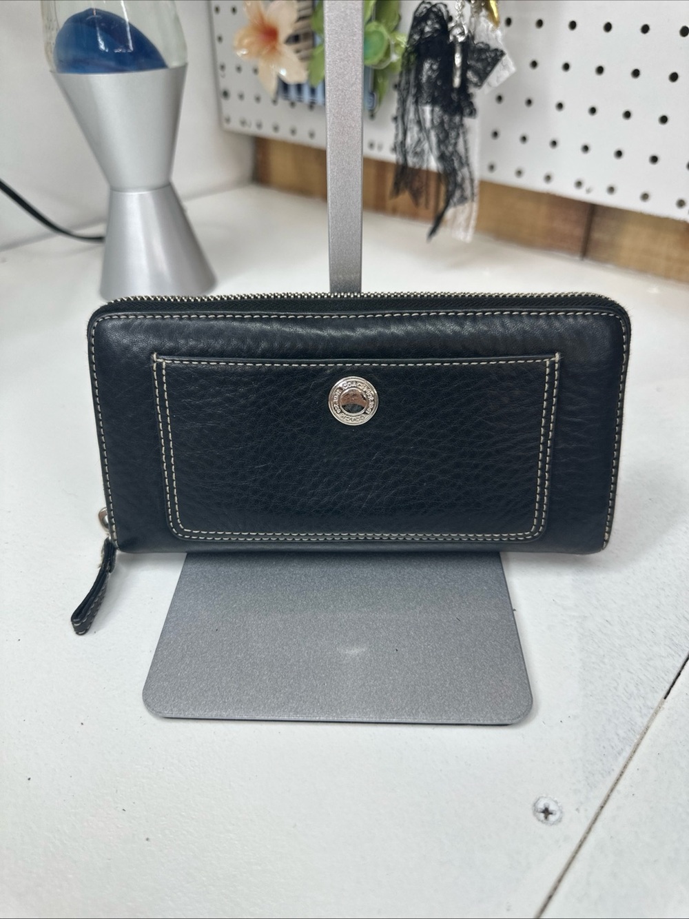 Coach Chelsea Black Leather Zip Around Accordion Wallet Purple Interior